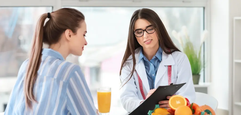 How to become a nutritionist