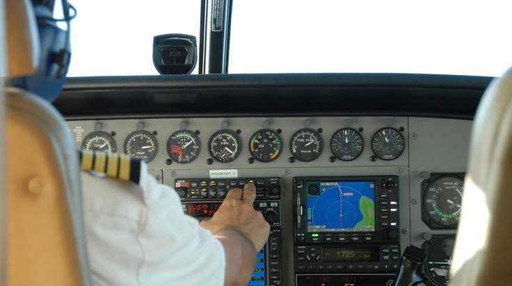 What if cracks could self-repair and prevent aircraft accidents? A researcher is making this possible