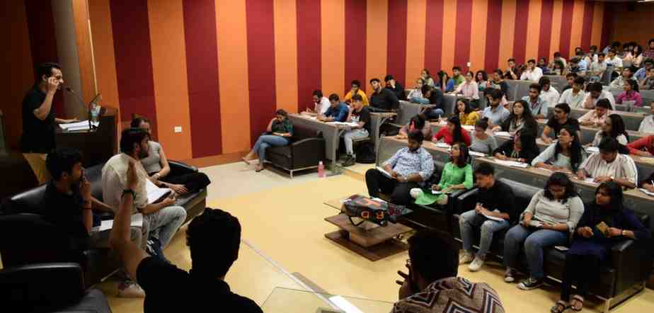 What it takes to win a parliamentary debate