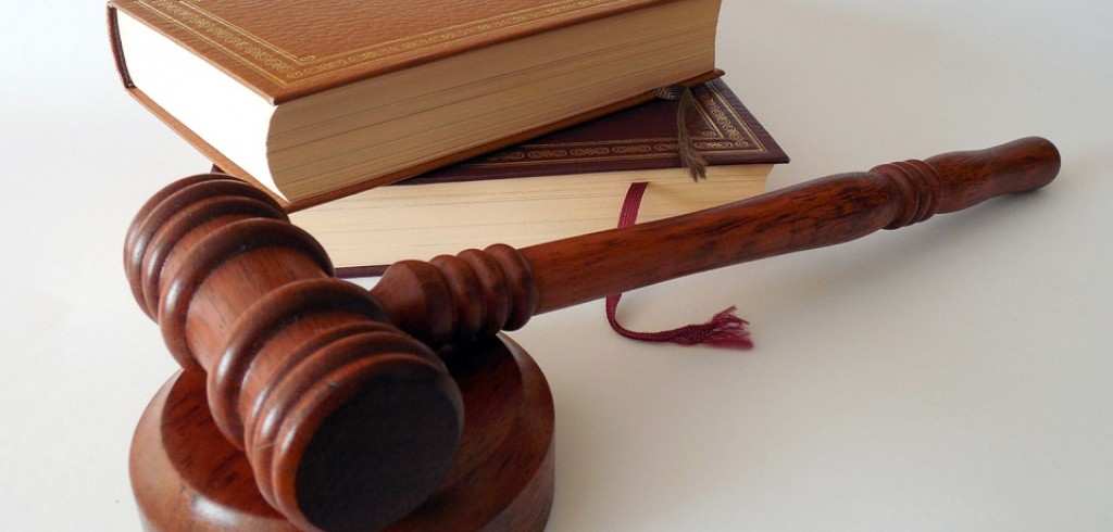 5 traits hotshot corporate lawyers should possess