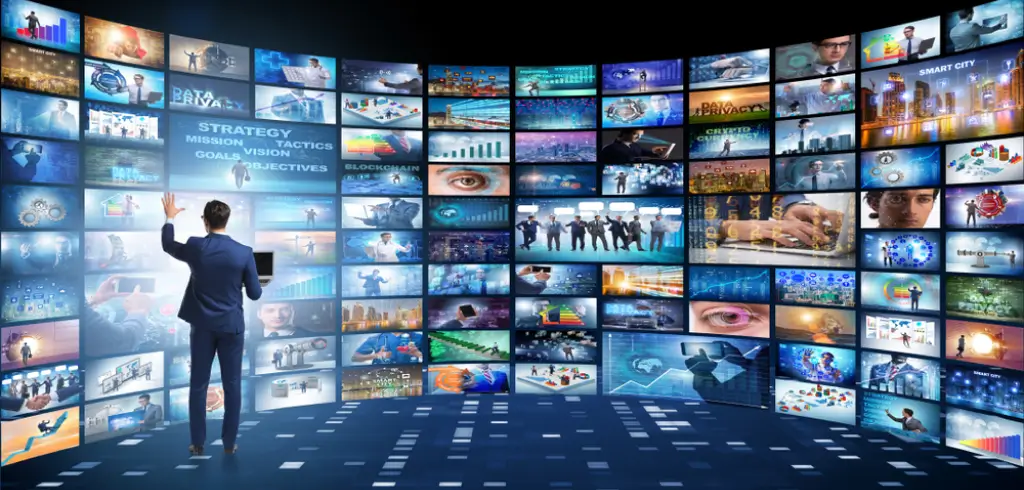The role of Data, Analytics and Visualization in the world of media and entertainment