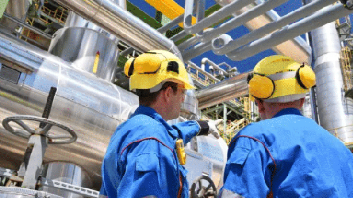 Article Advancing careers in energy Unlocking opportunities in oil and gas management - People Matters-1