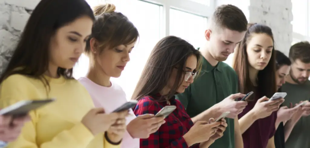 How social media has changed the way we consume news