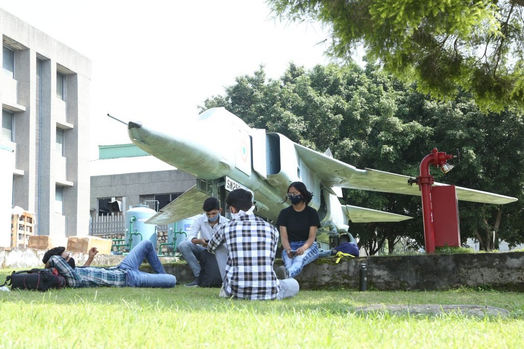7 Popular Hangouts for UPES Students: Explore Beyond Campus