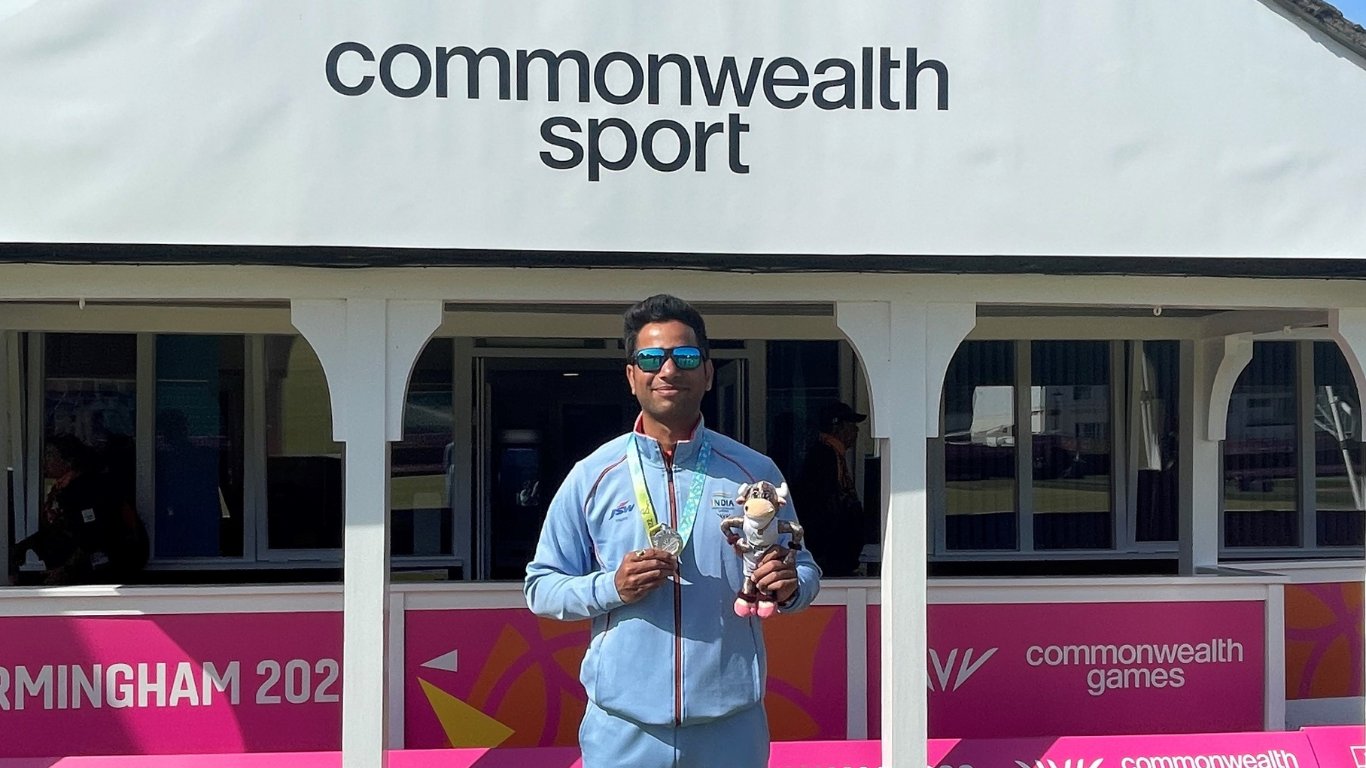 Navneet Singh Praises UPES Sports Scholarships: Project Vijay Initiative