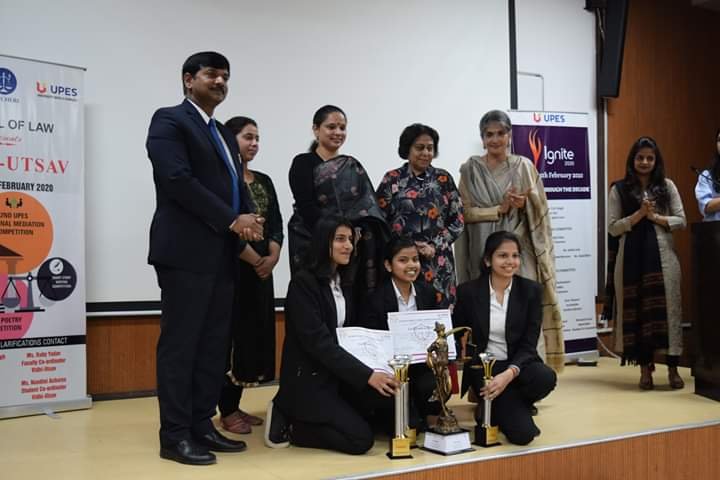 4 Ways to Excel in Moot Court Competitions: Guide for Law Students