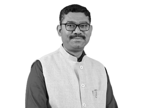 Dr. Dhruv Kumar