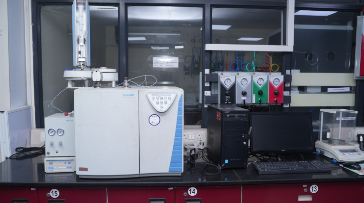 CHNS-O Analyzer (Flash 2000 Series, Thermo Scientific) CHNS-O Analyzer (Flash 2000 Series, Thermo Scientific)
